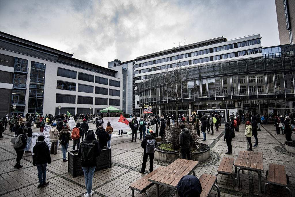 Fridays for Future Jena: Gemeinsam gegen Rassismus für Klimagerechtigkeit!